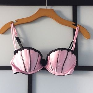 Victorias Secret Sexy Little Things Bra